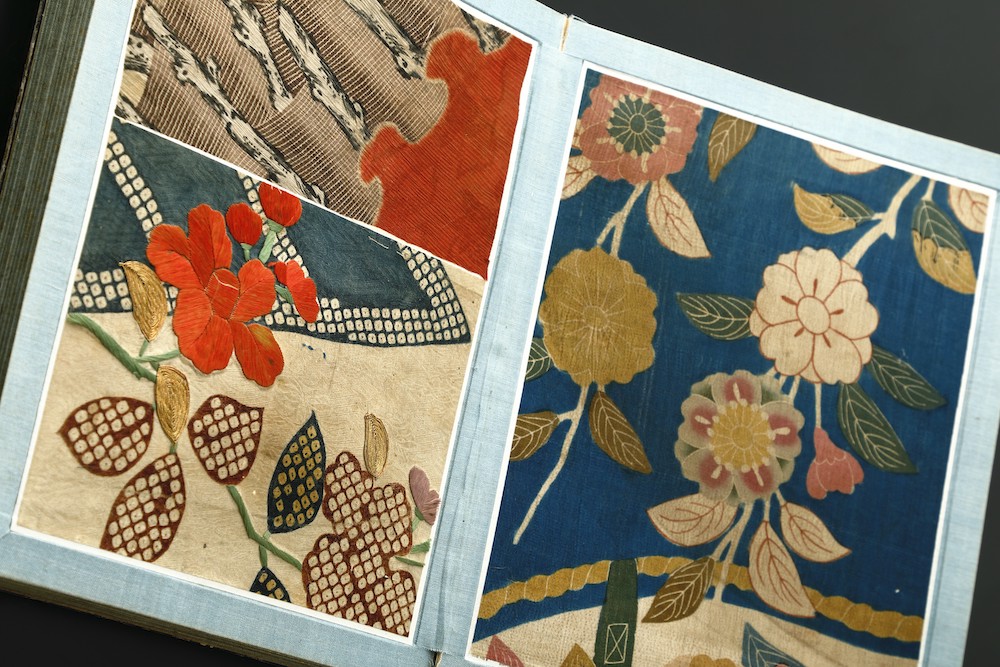 京都の古美術商であり、染織史家であった野村正治郎が蒐集した近世の染織品コレクションの中から「古裂帖」などを紹介する。