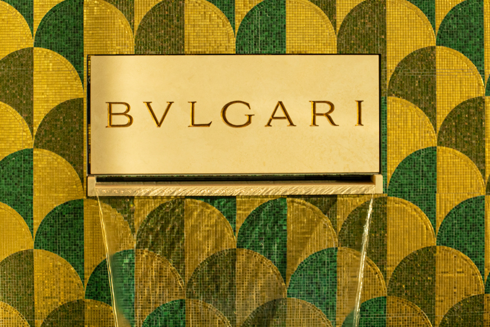 ブルガリのロゴ