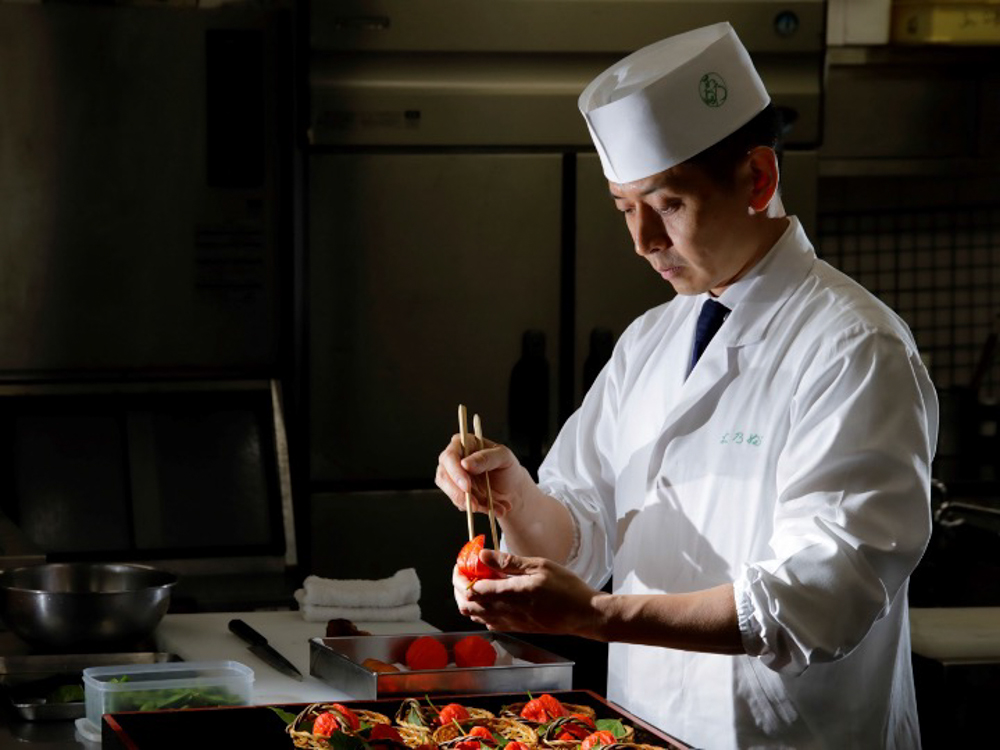 木乃婦 三代目主人の髙橋拓児氏