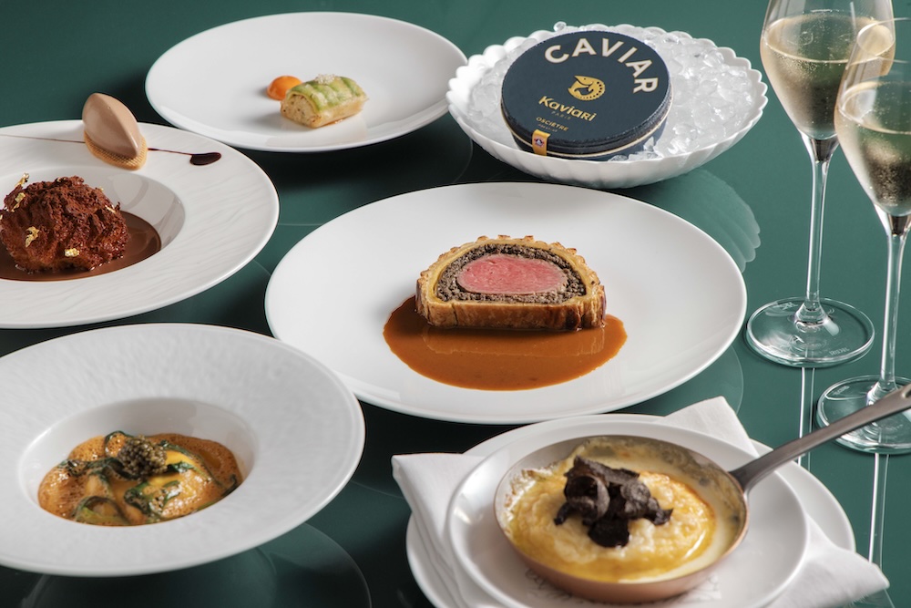 フェスティブ ディナー 