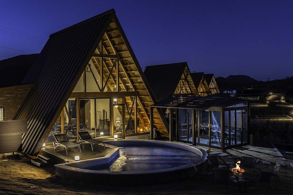 グランピングB&V富士山河口湖　スイートヴィラ