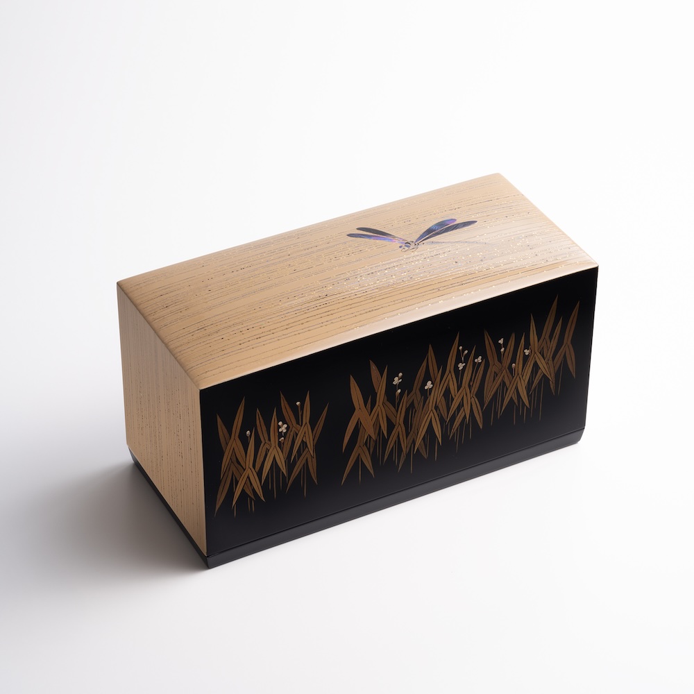 浦出勝彦　蒔絵箱「朝涼」