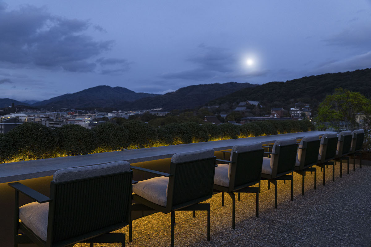 宿泊者限定のザ ルーフトップ