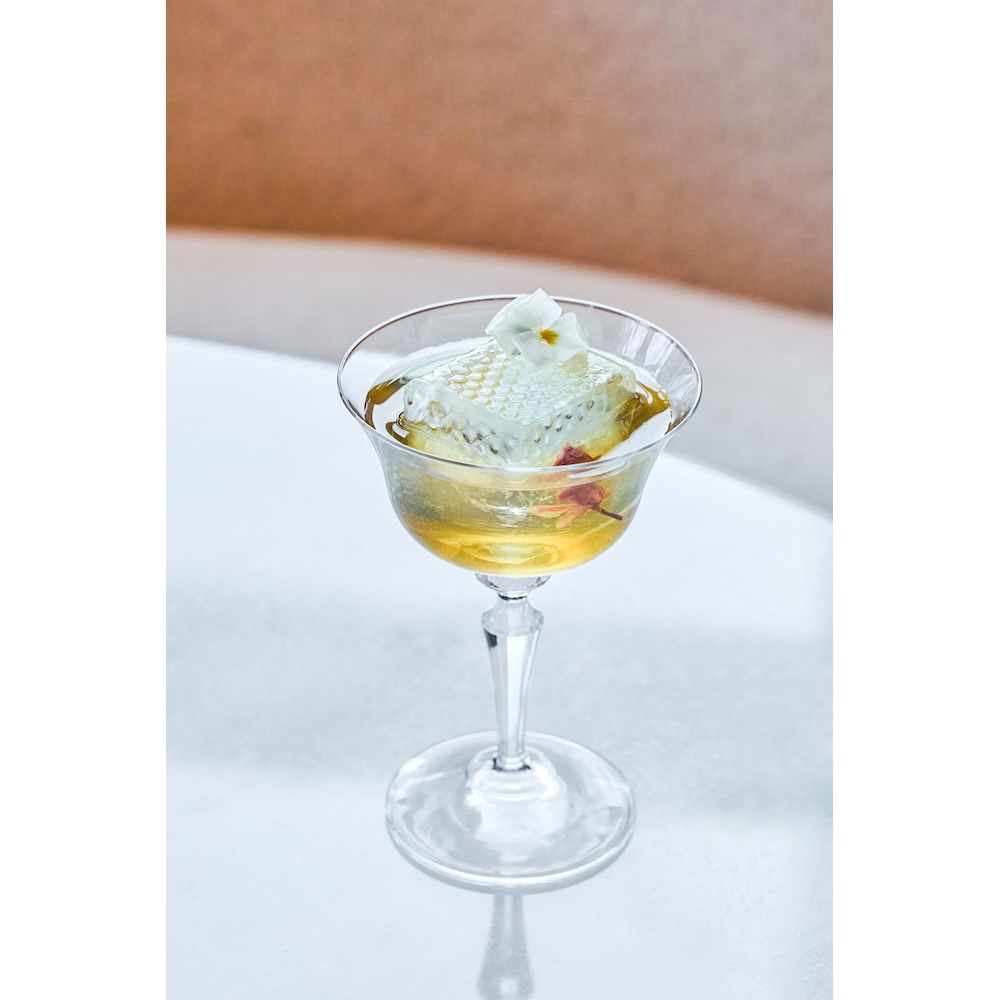 ザ・ゴールデン・オブ・ザ・ビーハイブ 