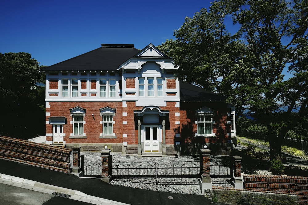 HOTEL 白林 HAKODATE