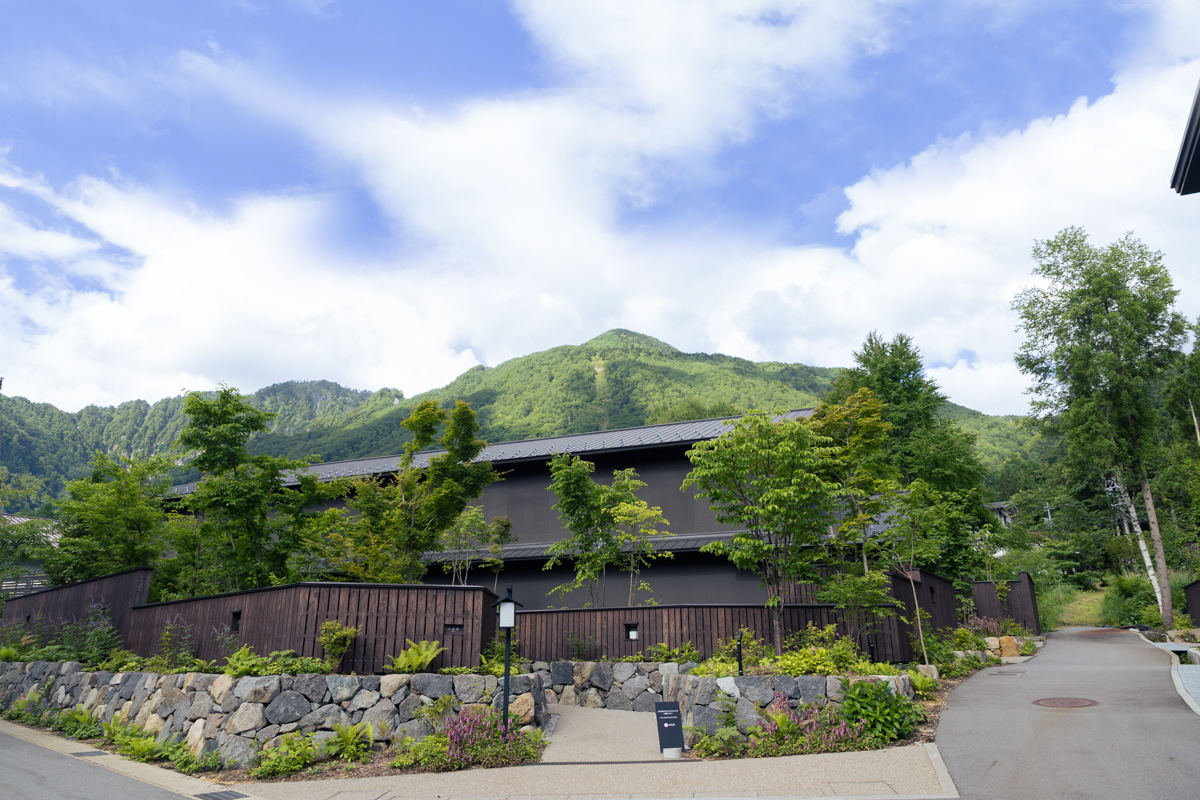 界 奥飛騨　湯小屋棟