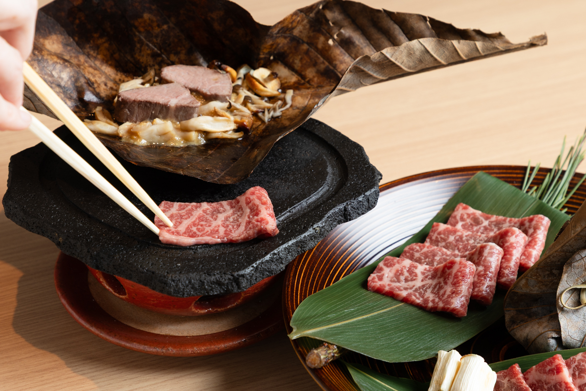 界 奥飛騨　「飛騨牛の玄武焼き」