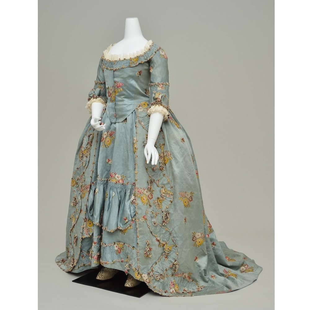 Robe à l'angleise (Place of production unknown)