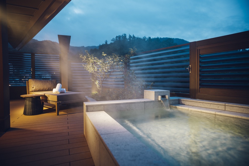 「GAKUスイート」露天風呂